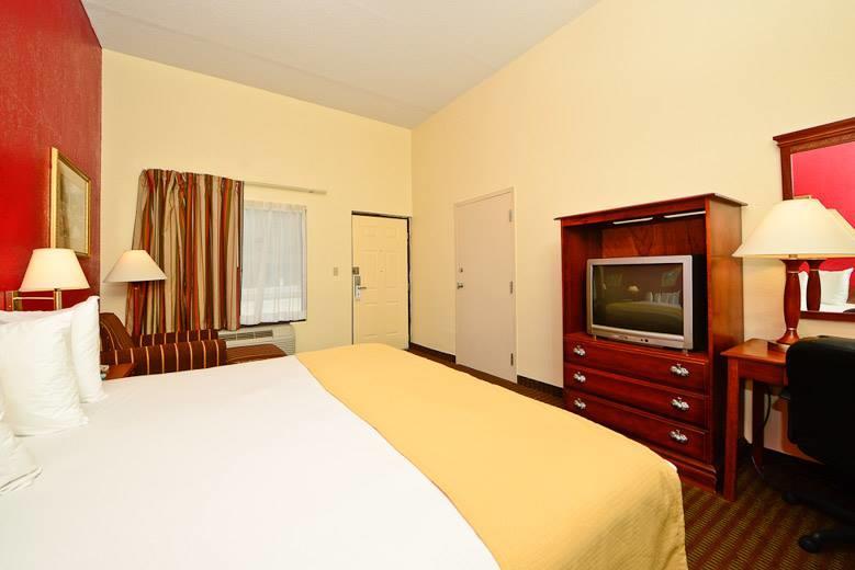 Manchester Heritage Inn & Suites Εξωτερικό φωτογραφία